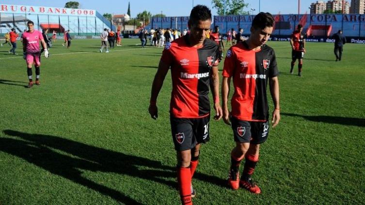 Newell ´s volvió a Rosario y se especula con el futuro de De Felippe