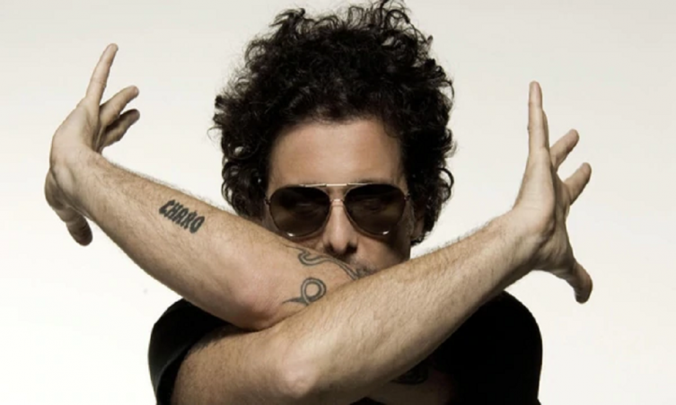 La espera terminó: Andrés Calamaro lanza 