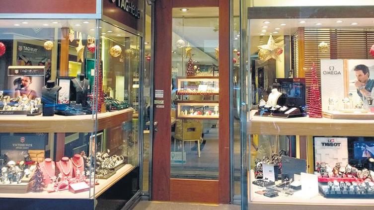 Las ventas minoristas se derrumbaron 9,4% en octubre