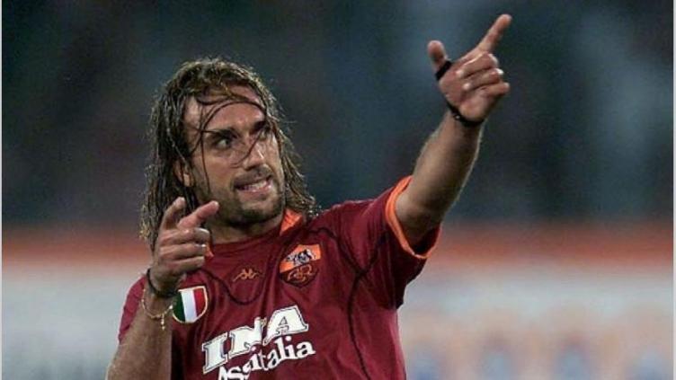 Batistuta vuelve a la Roma en formato chatbot