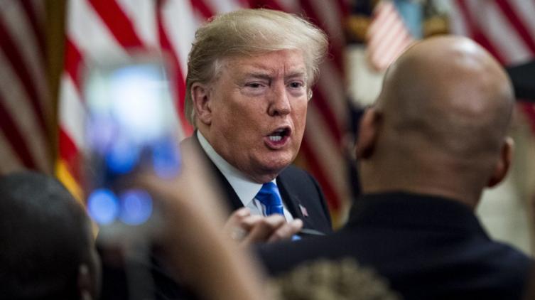 Se complica el mandato de Trump: los demócratas recuperaron poder en el Congreso