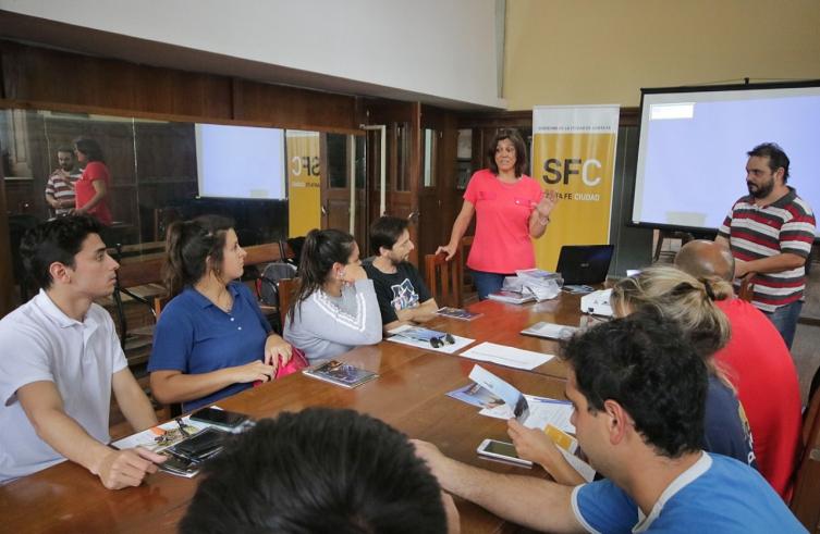 El municipio capacita a guardavidas sobre servicios turísticos