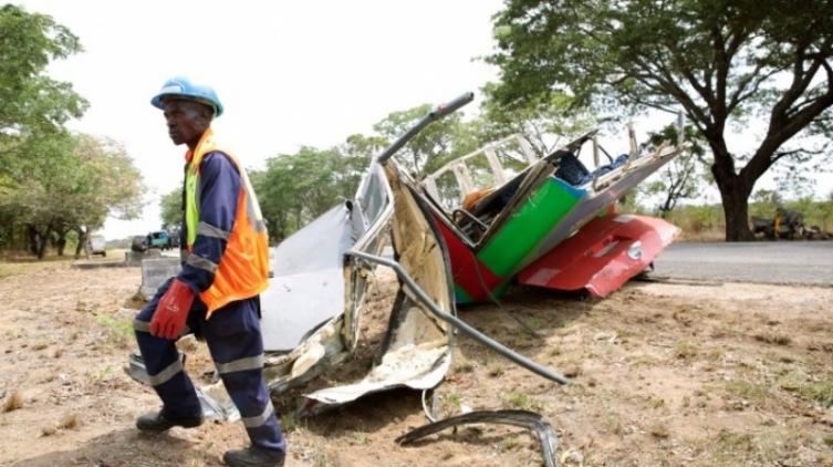 Impactante accidente de tránsito en Zimbabwe: 47 muertos