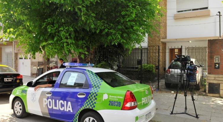 Liberan al padre de la beba que murió asfixiada en un auto