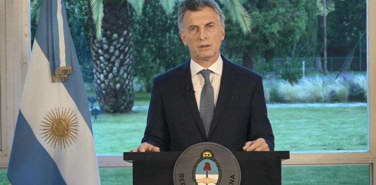 Macri encabeza un encuentro nacional de intendentes