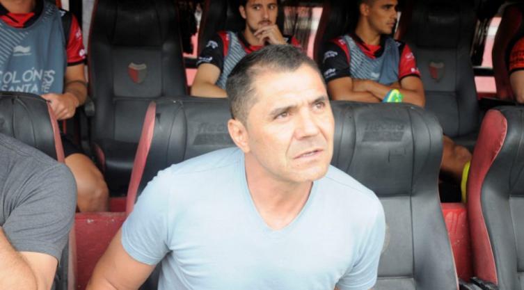 Fuertes debe despejar algunas dudas para confirmar a los titulares