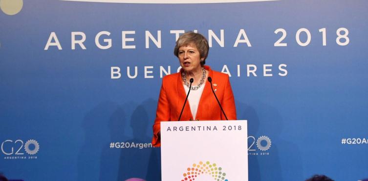La premier británica busca resolver el Brexit antes de hablar del Mercosur