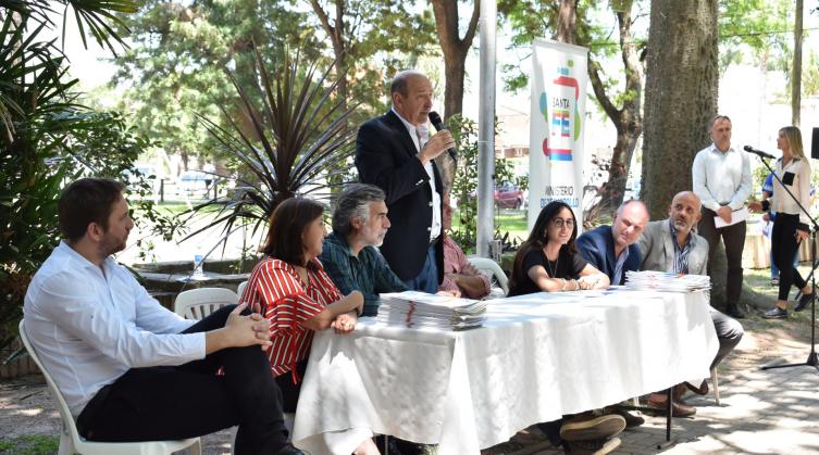 La provincia reconoció el derecho posesorio a más de 100 familias