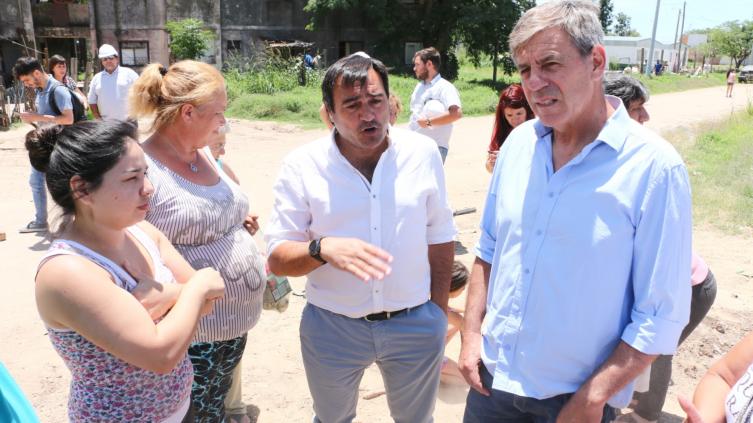 La provincia construye 102 viviendas en barrio Acería 