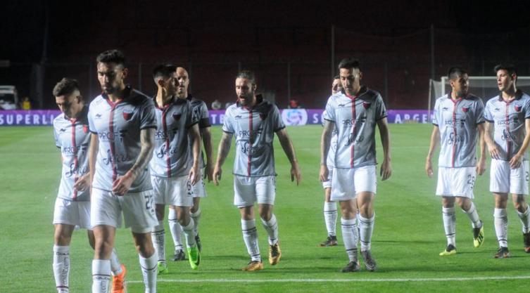 Los jugadores que se irían en el club Colón