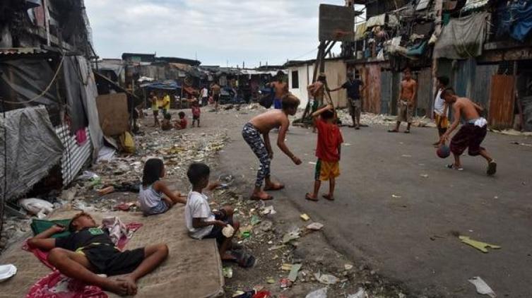 Devastador informe de la UCA: hay 2,2 millones de pobres más que hace un año