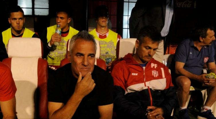 Podría rescindir el contrato otro jugador de Unión