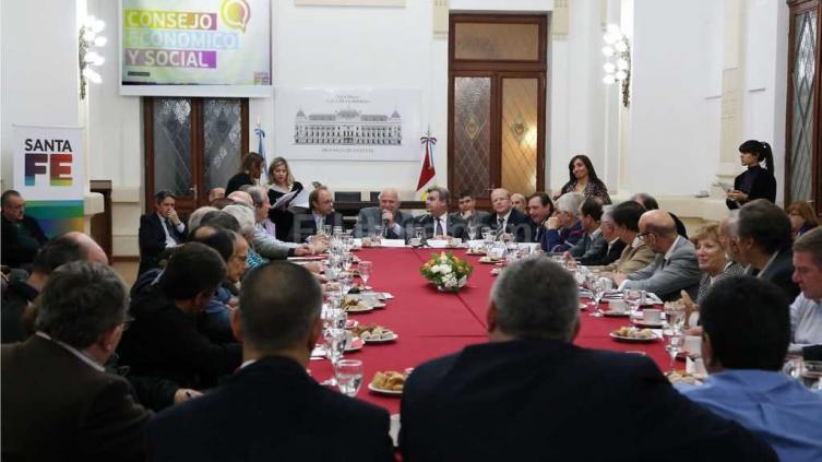 La provincia convoca al CeyS para tratar el reclamo