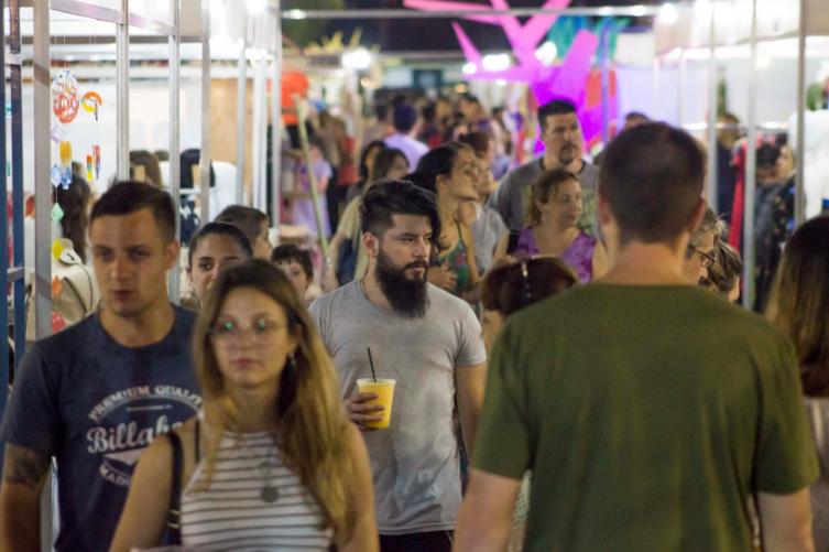 Más de 100.000 personas recorrieron la Diseña Santa Fe 