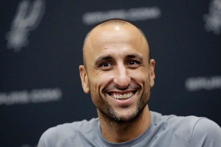 Los tres triples sobre la chicharra que maravillaron a Manu Ginóbili
