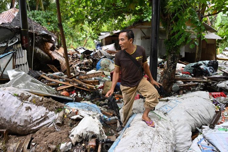 Sobreviviente del horror en Indonesia: “¡No hubo alerta! El tsunami se lo llevó todo” 