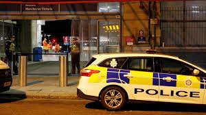 Tres heridos por un ataque con cuchillo en Manchester