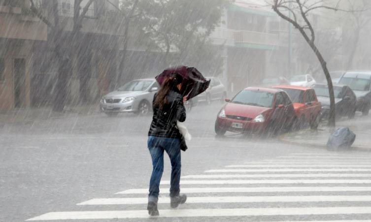 Alerta por tormentas fuertes para el centro del país