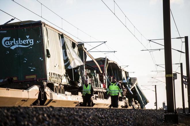 Seis muertos en un accidente de trenes en Dinamarca