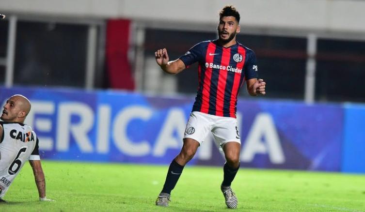 Colón tendría a su primer refuerzo