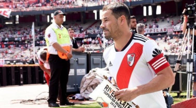 Rodrigo Mora estaría analizando la chance de jugar en Colón