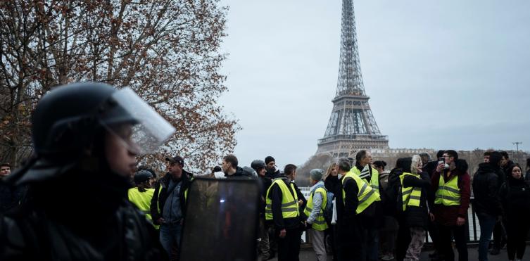 Francia: los “chalecos amarillos” vuelven a las calles en la primera protesta del año