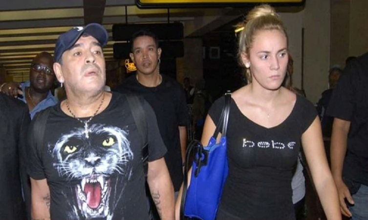 Rocío Oliva en Punta del Este, lejos de Diego Maradona tras su internación