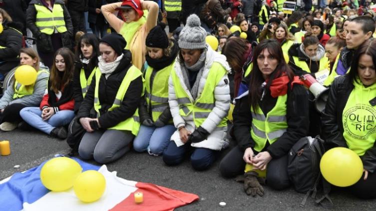 La otra protesta: mujeres 