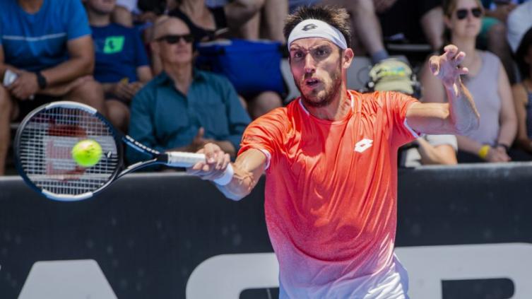 Auckland: Mayer sigue y Pella quedó eliminado