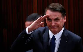 Bolsonaro y la primera gran discusión interna: religión versus ciencia
