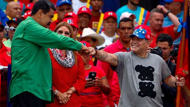El polémico mensaje de aliento de Maradona a Maduro 
