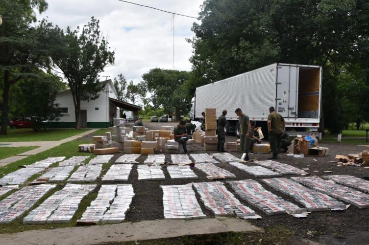 Golpe al contrabando: secuestramos más de 3.100.000 pesos en mercadería ilegal