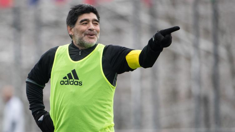 Operaron a Diego Maradona de un sangrado estomacal