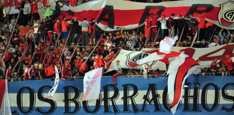 Histórico golpe a la barra de River: 284 integrantes no podrán ir a la cancha
