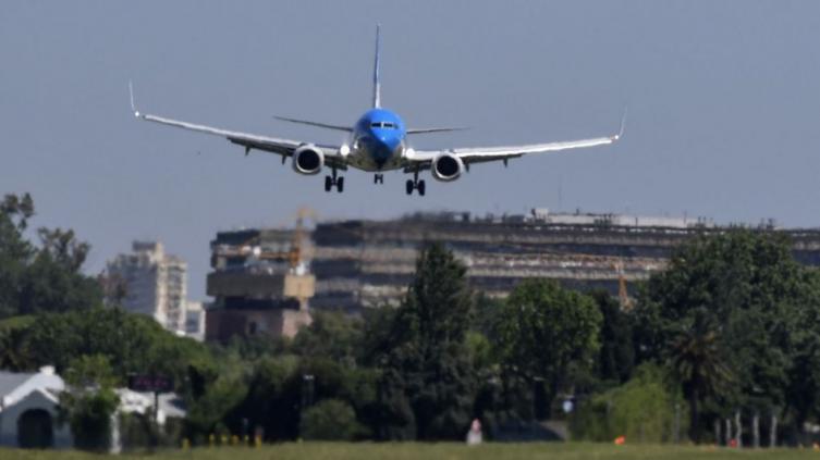 Vuelos normales: los pilotos levantaron el paro