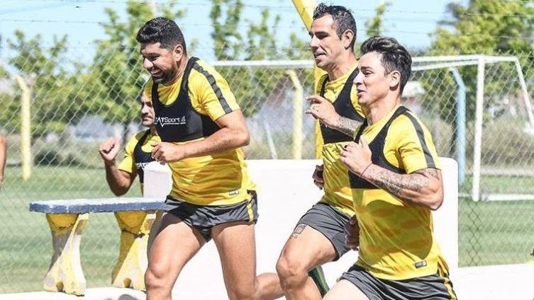 Central inicia la semana con Zampedri adentro y esperando a Vergara