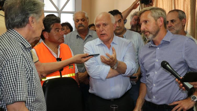 Lifschitz recorrió Villa Minetti junto al ministro Frigerio