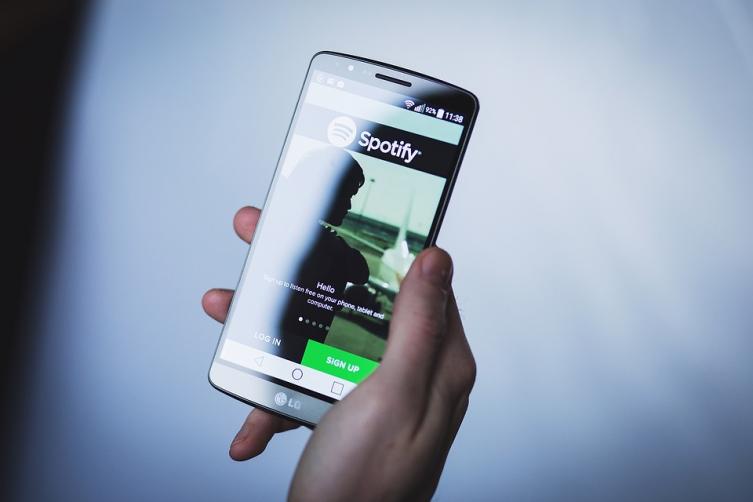 Spotify te dejará bloquear a los artistas que no te gustan