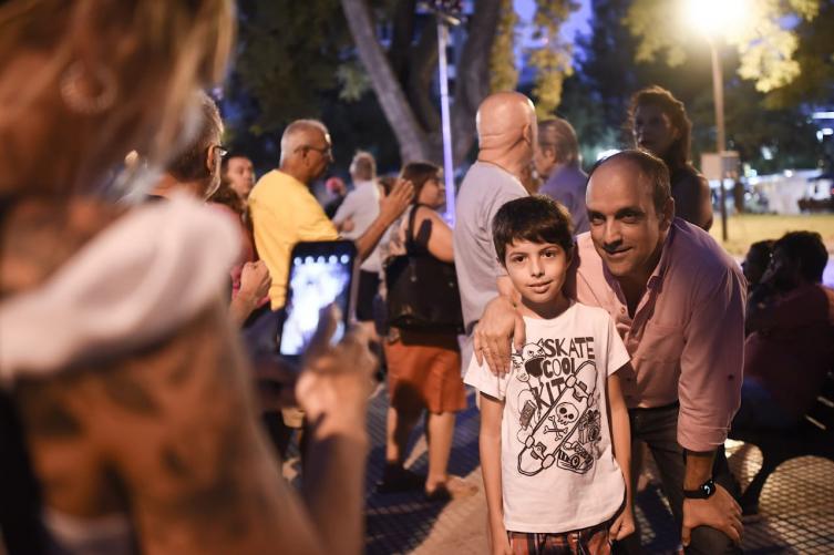 “Hoy compartimos la alegría de la Plaza Pueyrredón renovada” 