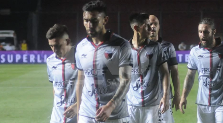 Erik Godoy volvió a faltar al entrenamiento y Colón podría tomar medidas