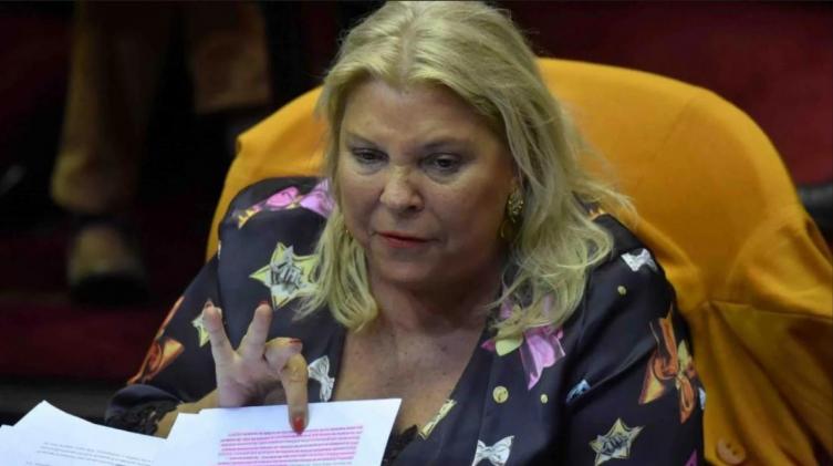 Elisa Carrió cargó contra las empresas: 