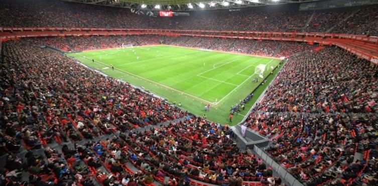 Fue en España: récord europeo de asistencia a un partido de fútbol femenino