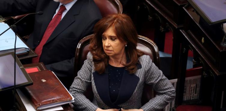 Bonadío citó a indagatoria a Cristina en la causa de los cuadernos