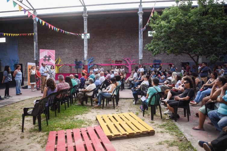 “Más oportunidades para nuestros emprendedores” 