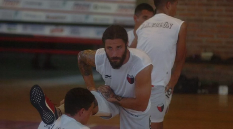 El jugador de Colón beneficiado con el párate del equipo