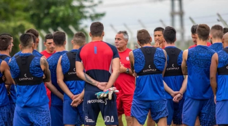 Madelón, obligado a hacer cambios para enfrentar a Atlético Tucumán