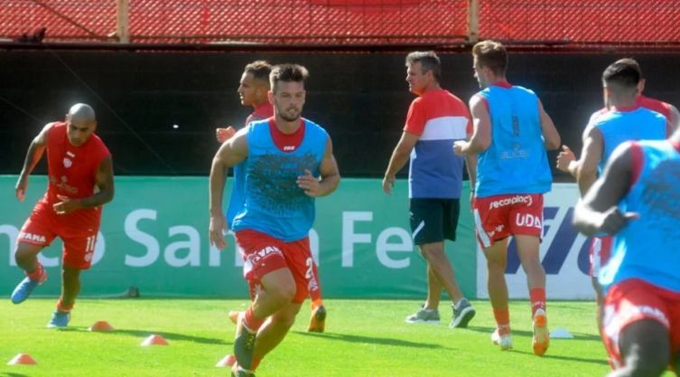 Madelón tiene el equipo definido para enfrentar a Atlético Tucumán
