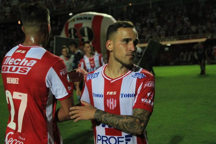 Fragapane: el contrato del goleador que se quiere y no se puede renovar