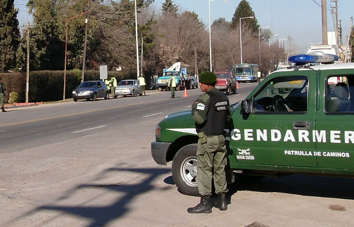 Gendarmería custodia la 168 para evitar cortes