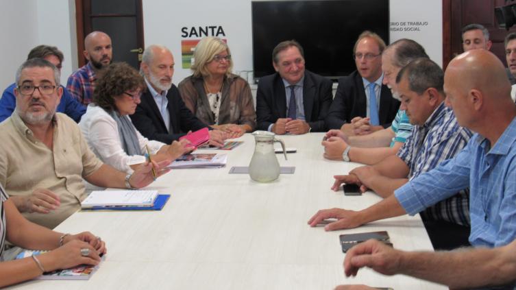Continuar con la cláusula de actualización automática salarial 